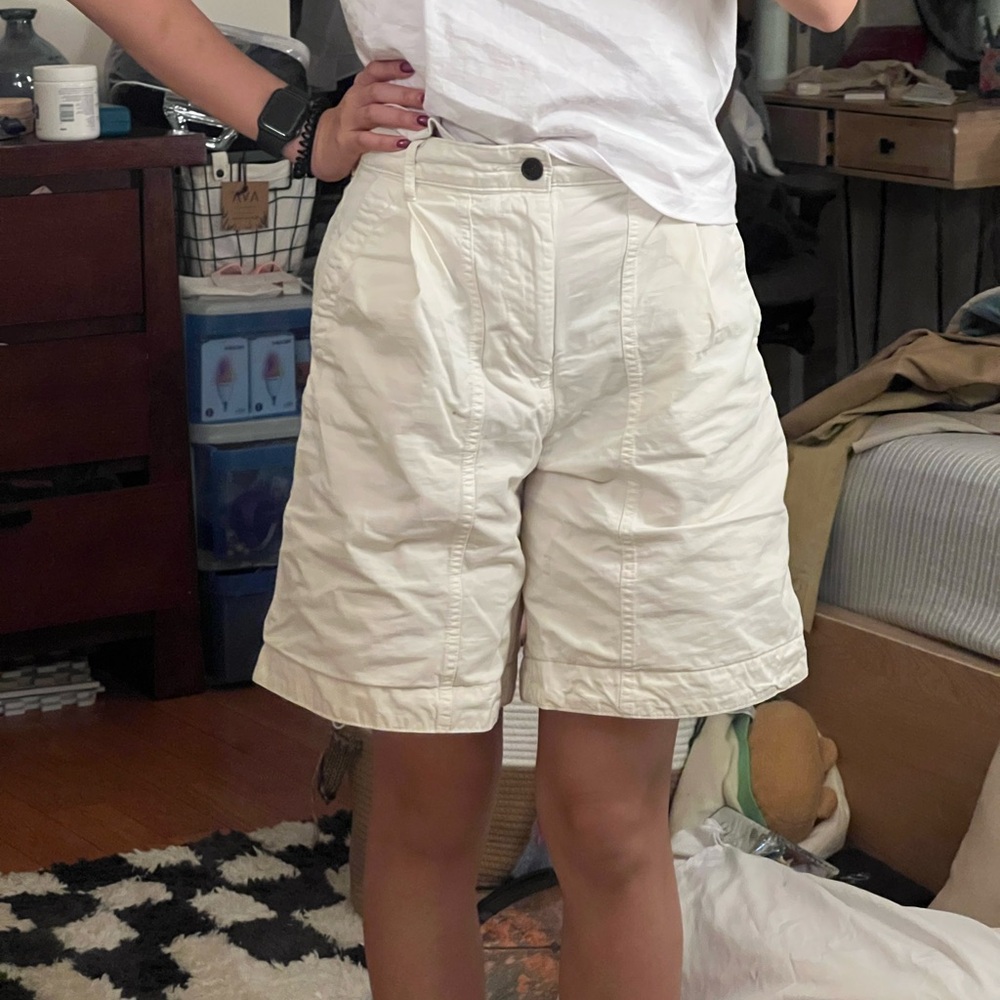 Everlane the tourist cream cotton shorts